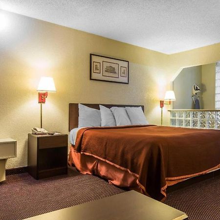 Rodeway Inn Marietta Εξωτερικό φωτογραφία