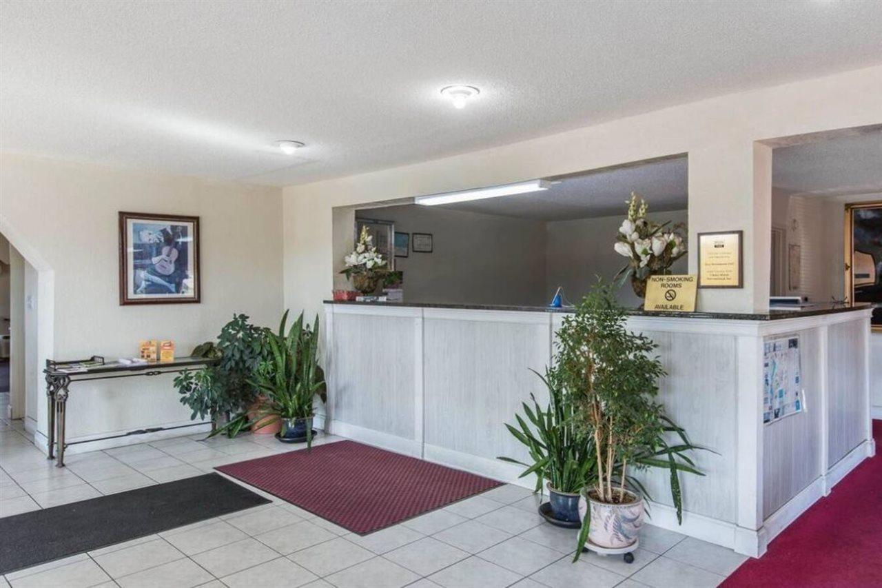 Rodeway Inn Marietta Εξωτερικό φωτογραφία