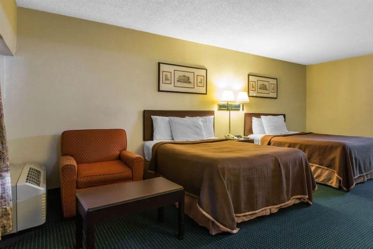 Rodeway Inn Marietta Εξωτερικό φωτογραφία